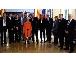 FCE Annick-Marie Gagnat décorée de l'ONM