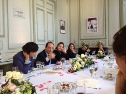 FCE Eva ESCANDON et Anne-Sophie PANSERI reçues par François HOLLANDE